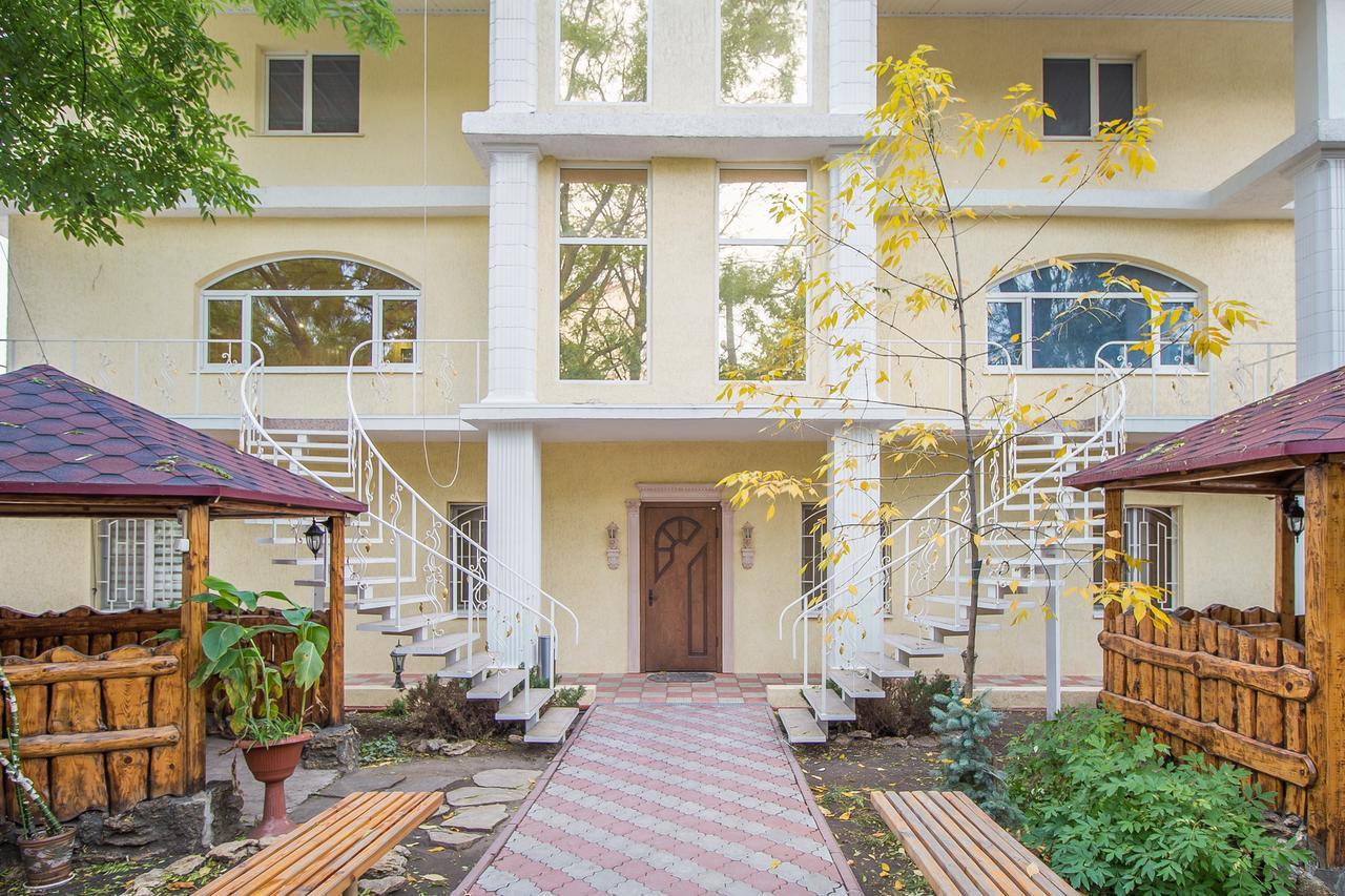 Olimp Hotel Tajirove Kültér fotó